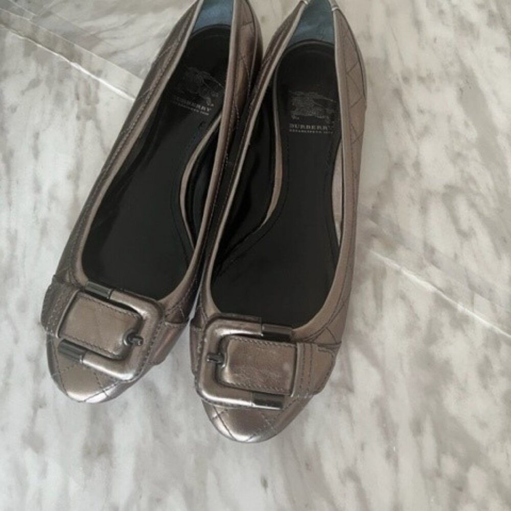 Burberry Ballet Flats (AUTHENTIC)